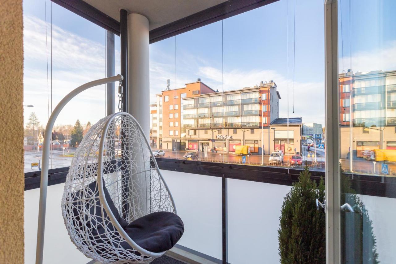 Valoisa Parvekkeellinen Kaksio, Oma Parkkipaikka Apartment Tampere Exterior foto