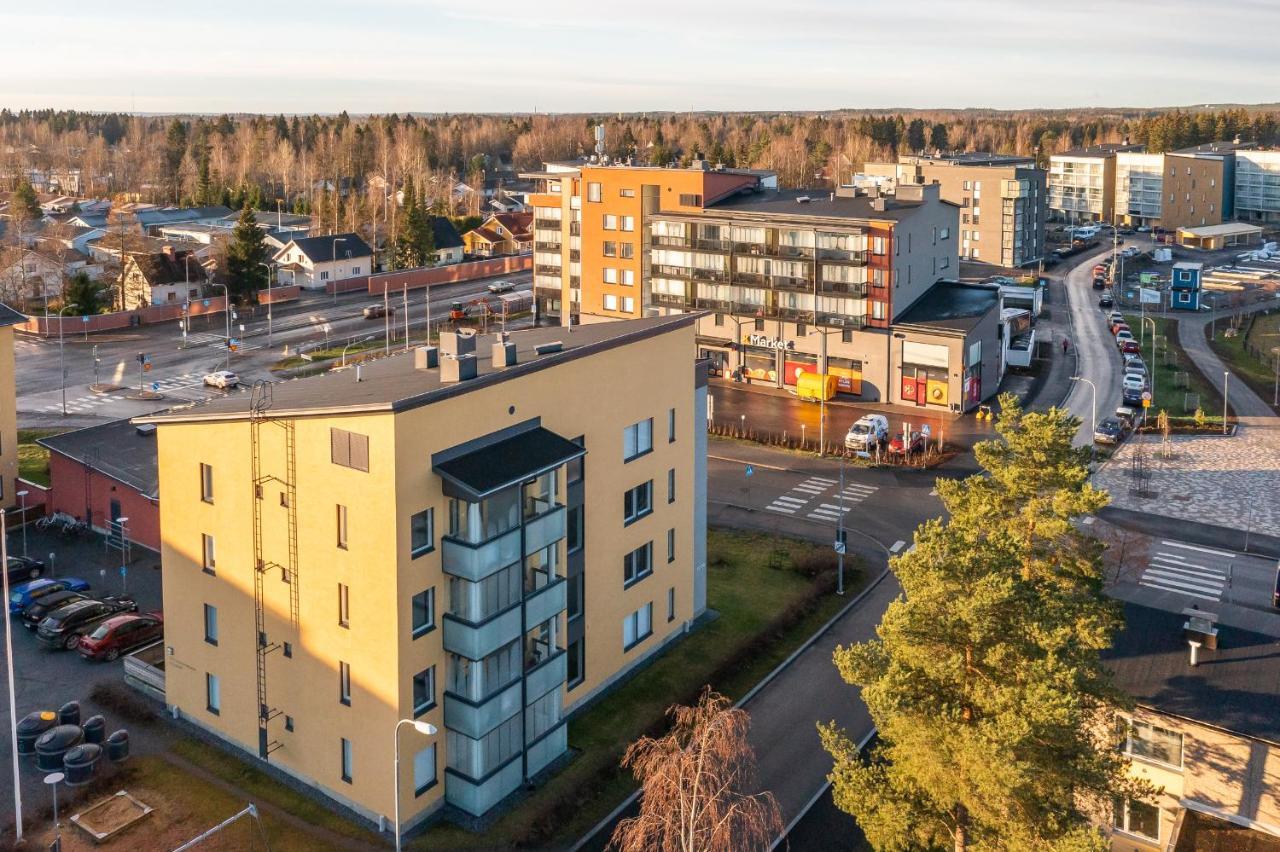 Valoisa Parvekkeellinen Kaksio, Oma Parkkipaikka Apartment Tampere Exterior foto